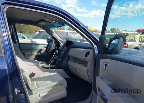 2013 Honda Pilot Lx z USA, uszkodzony, nr VIN 5FNYF4H2XDB033576